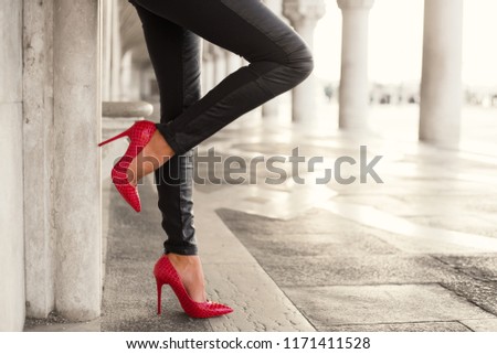 Стоковая фотография «<b>Woman</b> Sexy Legs Standing By Wall ...