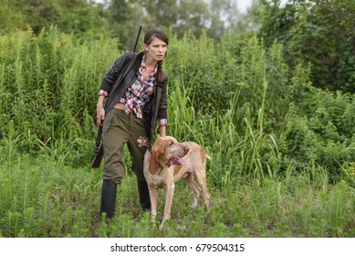 28,894 Hunter woman Images, Stock Photos & Vectors | Shutterstock