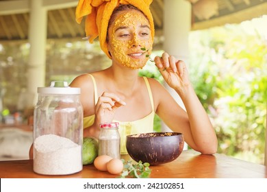 Download Mint Face Mask Images Stock Photos Vectors Shutterstock Yellowimages Mockups