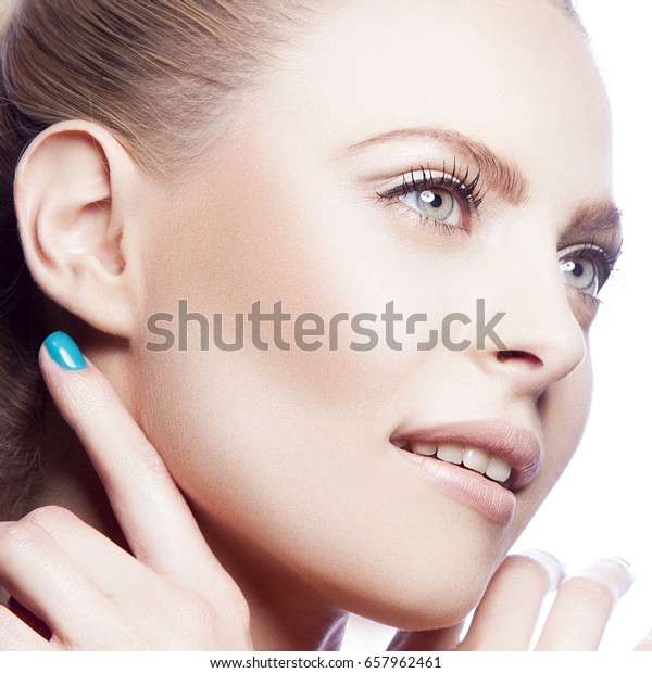 Woman Smile Beauty Face Young Model Stock Photo Edit Now 657962461