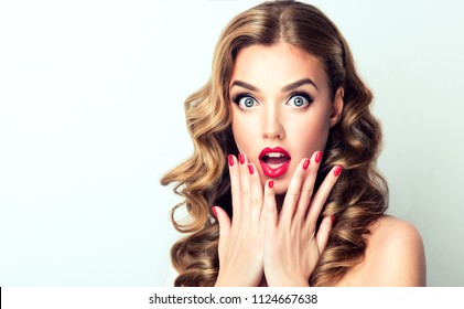 Visage Surprise Images Photos Et Images Vectorielles De Stock Shutterstock