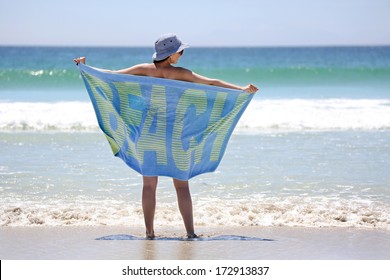 Woman Walking Towel Around Her On Stock Photo 172913837 | Shutterstock
