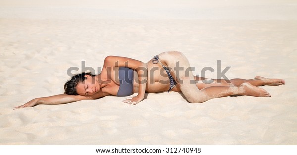 Nude girls beach beauty contest - Porn Pics & Movies