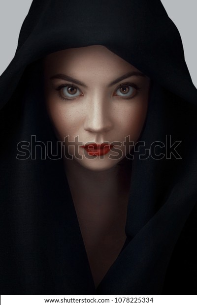 Woman Wearing Scarf Hood Beautiful Woman Stock Photo 1078225334 ...