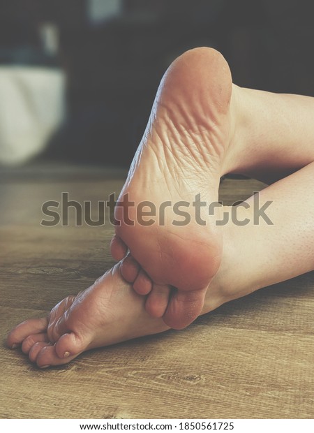 Naked Women Feet