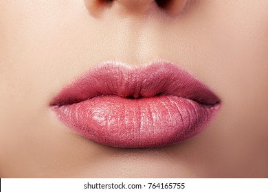 Hot Boys With Beautiful Lips
