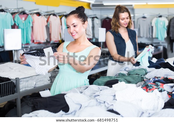women underwear shop