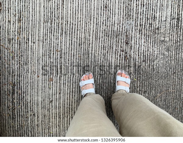 women's shoes for concrete floors