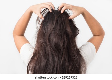 Women Itching Scalp ,itchy His Hair