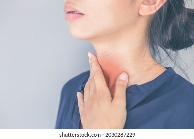 Women Suffering From Acid Reflux. A Burning Sensation In The Throat There Is Sputum Inside. Chest Tightness. Health Care Concept.