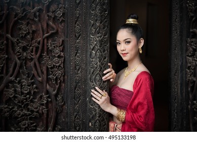 Thai Women Dress Images Stock Photos Vectors Shutterstock