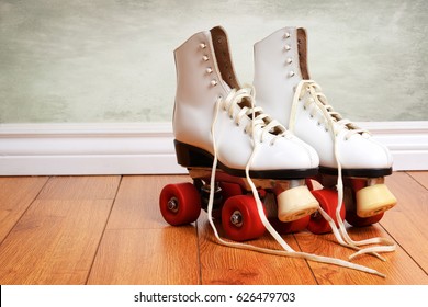 Women White Quad Roller Skates With Red Wheels