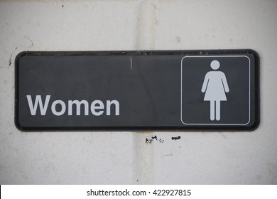 Women's Bathroom Sign