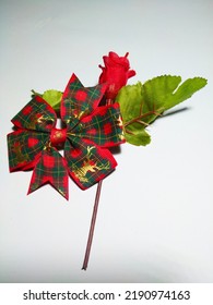 Women's Red Hair Clip With Satin Fabric