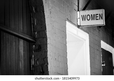 Women's Restroom Sign In Black And White