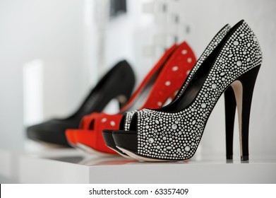 Imágenes, fotos de stock y vectores sobre Shoes Showcase | Shutterstock