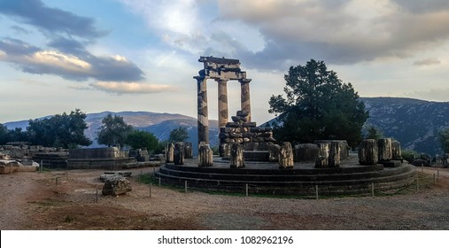 The Wonderful Delphi Oracle