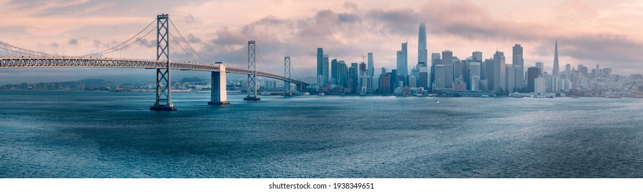 Wonderful San Francisco Skyline with Bay Bridge at sunset