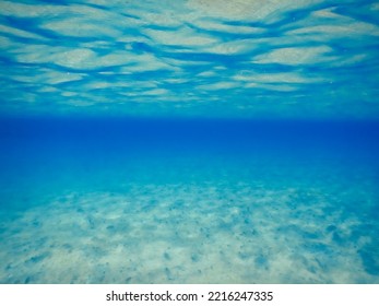 Wonderful Seabed Landscape Near The Beach With Soft Waves And Sand