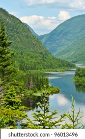 Wonderful View Of The Malbaie River In The Hautes-Gorges-de-la-Rivière-Malbaie National Park - Canada