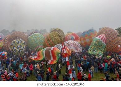Balon Udara Images Stock Photos Amp Vectors Shutterstock