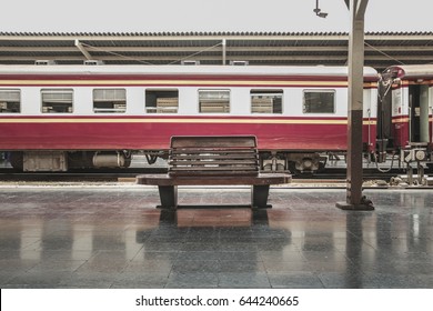The wood bench at Hua lamphong station or Bangkok Railway Station use for sitting for wait the train