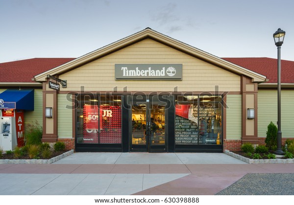 timberland store woodbury commons