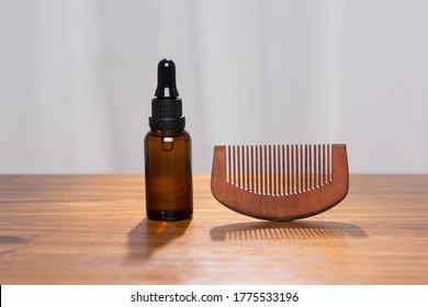 Wooden Beard Comb And Oil