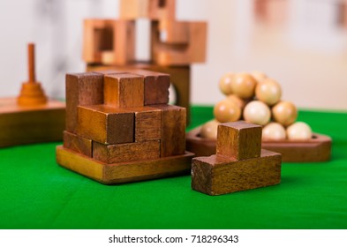 block brain teaser puzzle