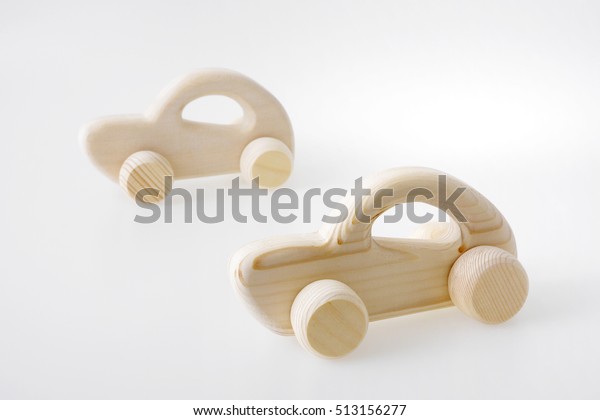 Wooden car\
