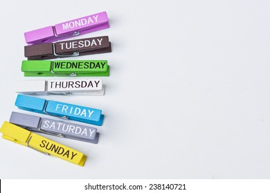 wooden clips with seven days in a week