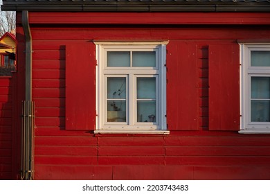 Wooden Country House Exterior. Classical Building Traditions. Falu Red Dye. Scandinavia, Europe. Tourism, Vacations, Home Office, Real Estate Development, Lifestyle