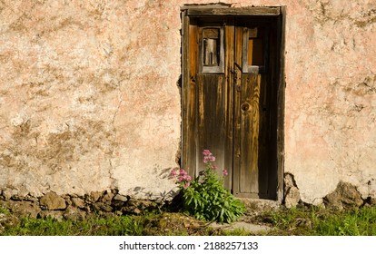 Wooden Door In A Old House. Cueva Grande. San Mateo. Gran Canaria. Canary Islands. Spain.