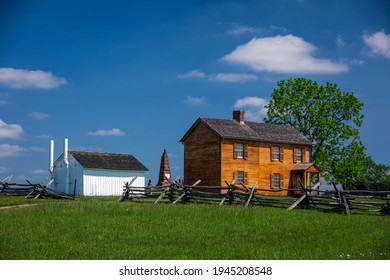 The wooden Henry House on Henry Hill at Manassas National Battlefield Park on a sunny Summer Day