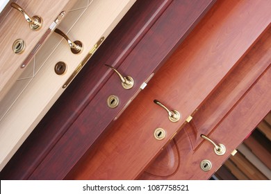 Wooden Interior Door With Handle