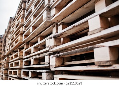 37,368 Wood pallet Stock Photos, Images & Photography | Shutterstock