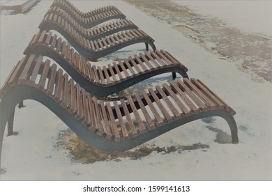 Curved Wooden Bench Images Stock Photos Vectors Shutterstock