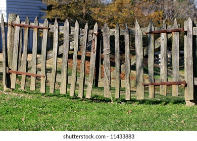 Wooden Picket Fence Grass Trees Stock Photo 11433883 | Shutterstock