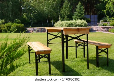 Lawn Table Images Stock Photos Vectors Shutterstock