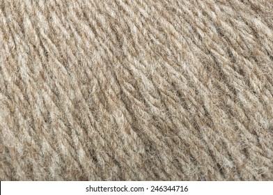 wool yarn clew macro
