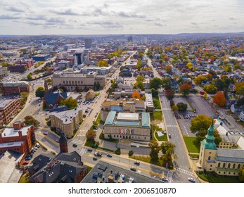 WORCESTER, MA, USA - OCT. 19, 2020: Aerial View Of Worcester Art Museum At 55 Salisbury Street And Downtown Worcester Skyline At The Background In Fall In Massachusetts MA, USA. 