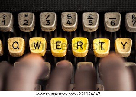 word qwerty on the old typewriter