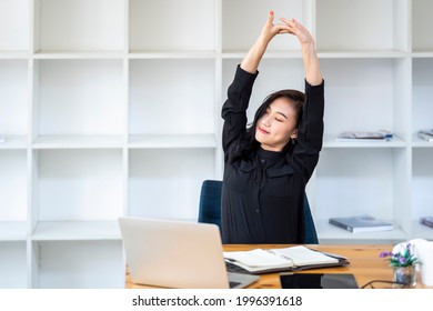 8,459 Stretching corporate Images, Stock Photos & Vectors | Shutterstock