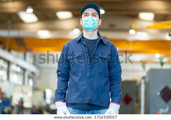 Worker Factory Wearing Mask During Coronavirus Stock Photo 1756100057 ...