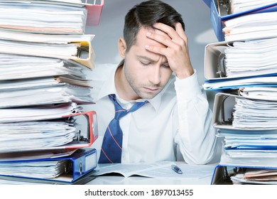 21,014 Overwhelmed at work Images, Stock Photos & Vectors | Shutterstock