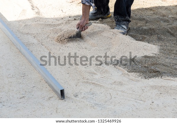 what sand for laying patio slabs