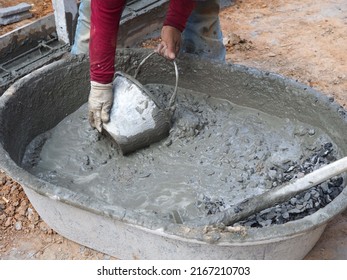 Workers Use Spade Mixing Wet Cement Stock Photo 2167210703 | Shutterstock