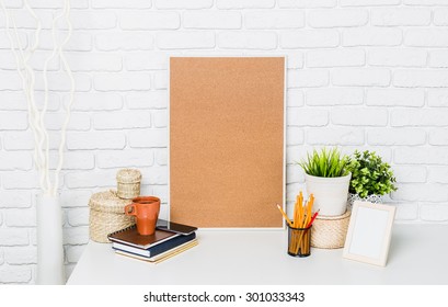 Working Desk, Stationary, Cork Board