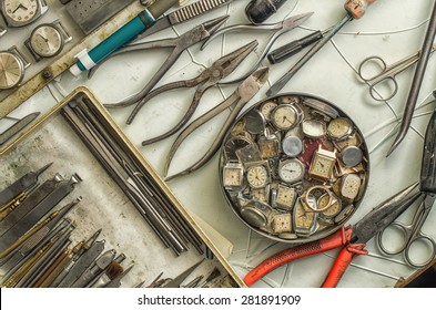 Workplace Watchmaker, Watchmaker Tools