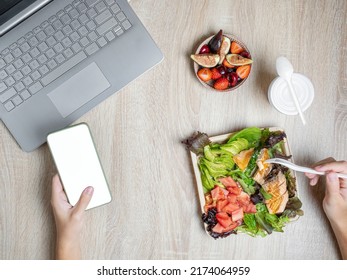 8,199 Eating on desktop Images, Stock Photos & Vectors | Shutterstock